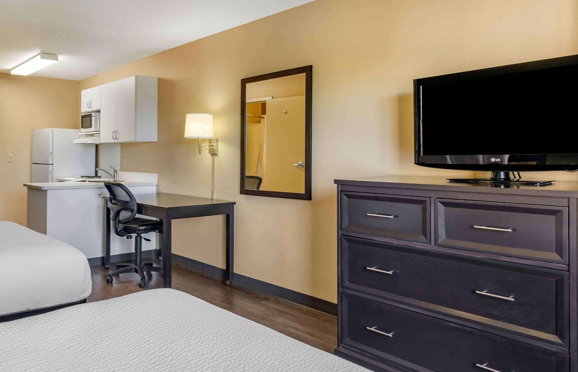 Extended America - St Petersburg - Clearwater - Executive Dr Hotel